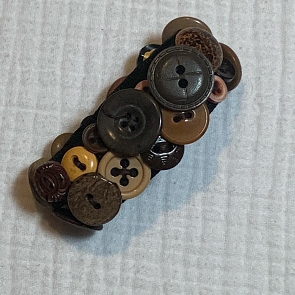 Handmade Vintage Button Stretch Bracelet Boho Cottagecore Indie Retro